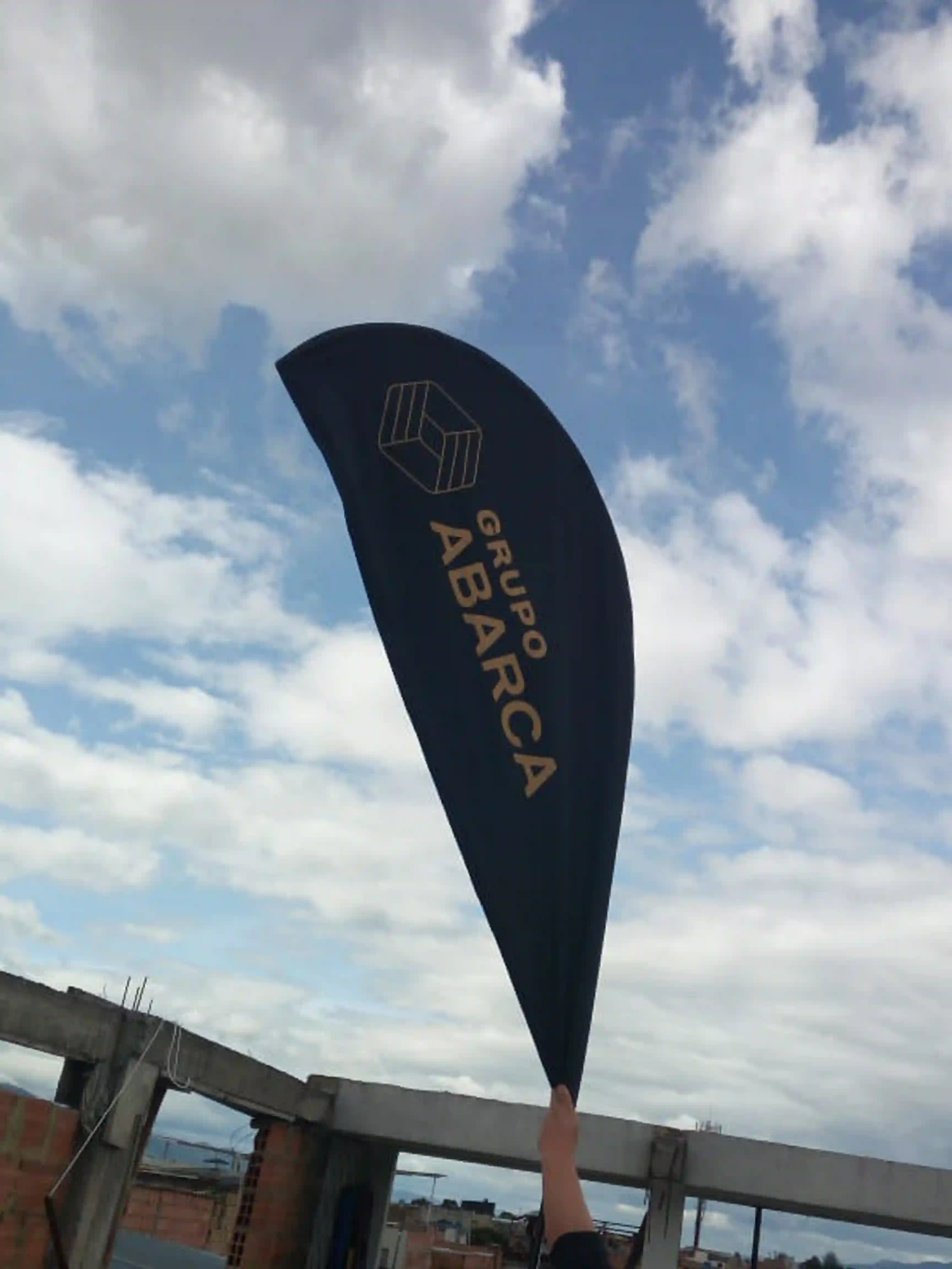 Banderines publicitarios para la empresa Grupo ABARCA