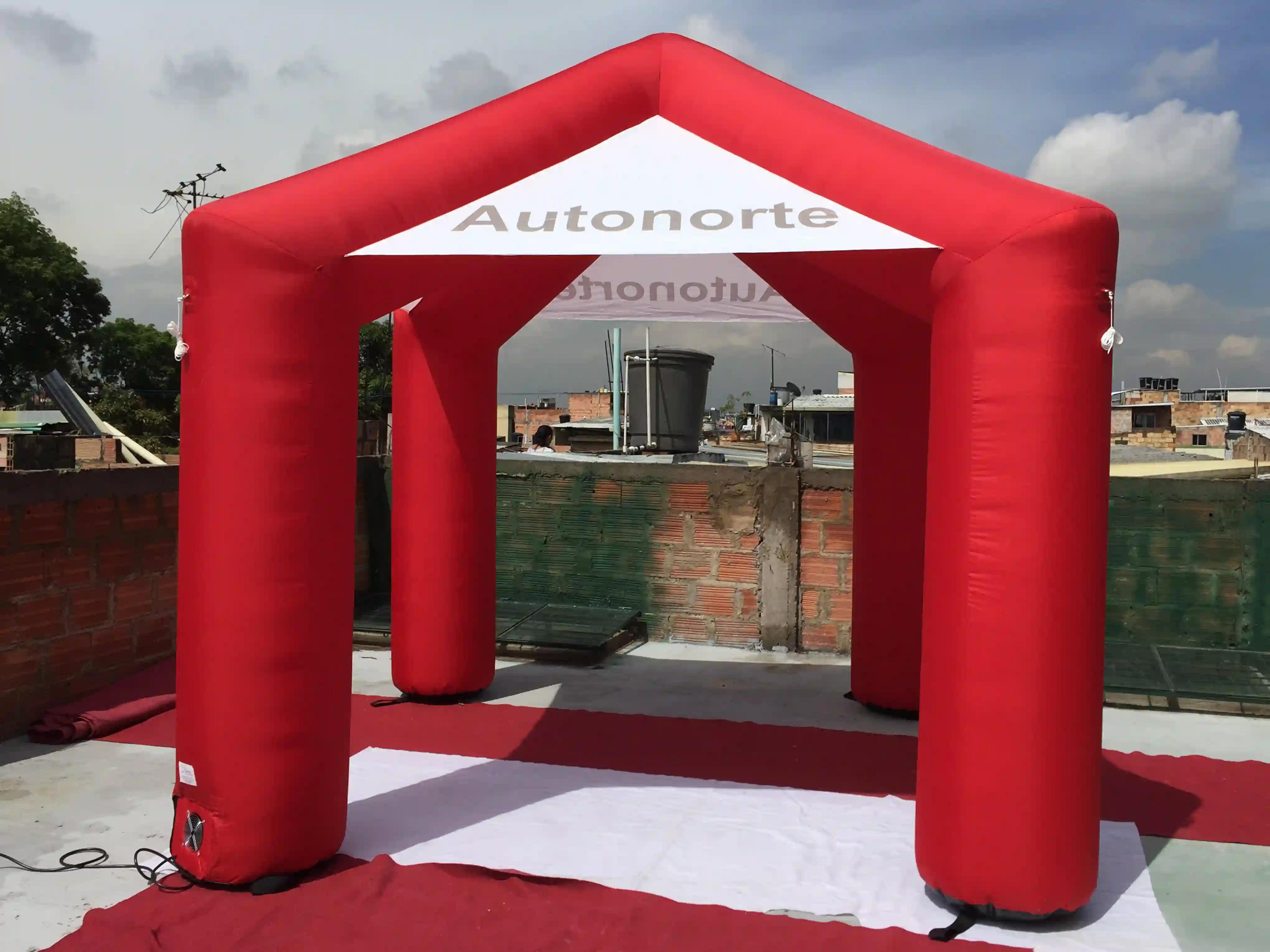 Carpa inflable publicitaria para la marca Auto Norte