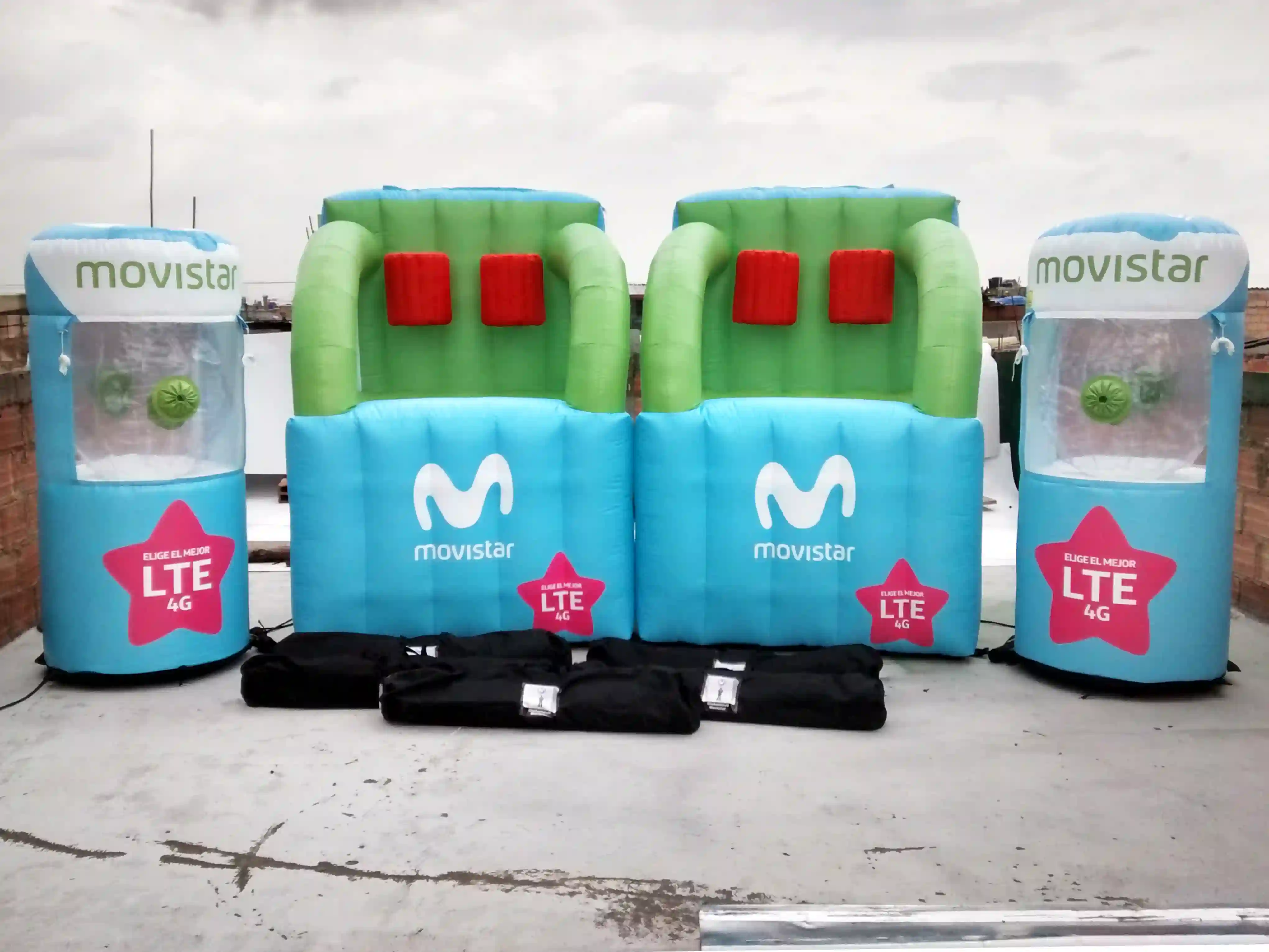 Juegos de sorteo inflables publicitarios para la empresa Movistar, incluye Basketball y huracanes