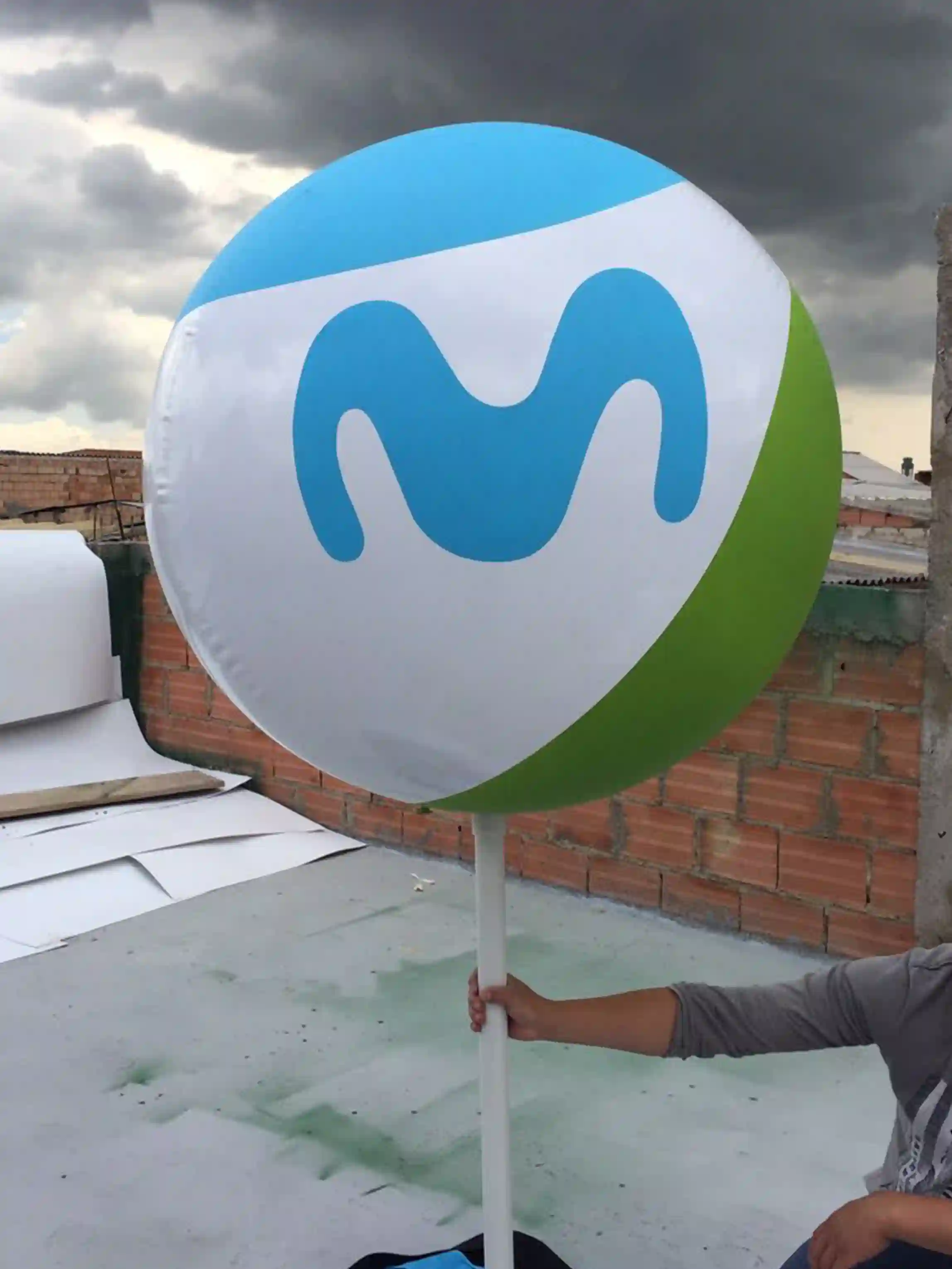 Globo móvil para la empresa Movistar